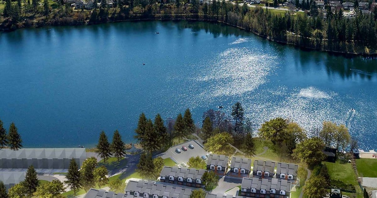 Shannon Lake Townhomes: Shannon Lynn on the Lake, West Kelowna