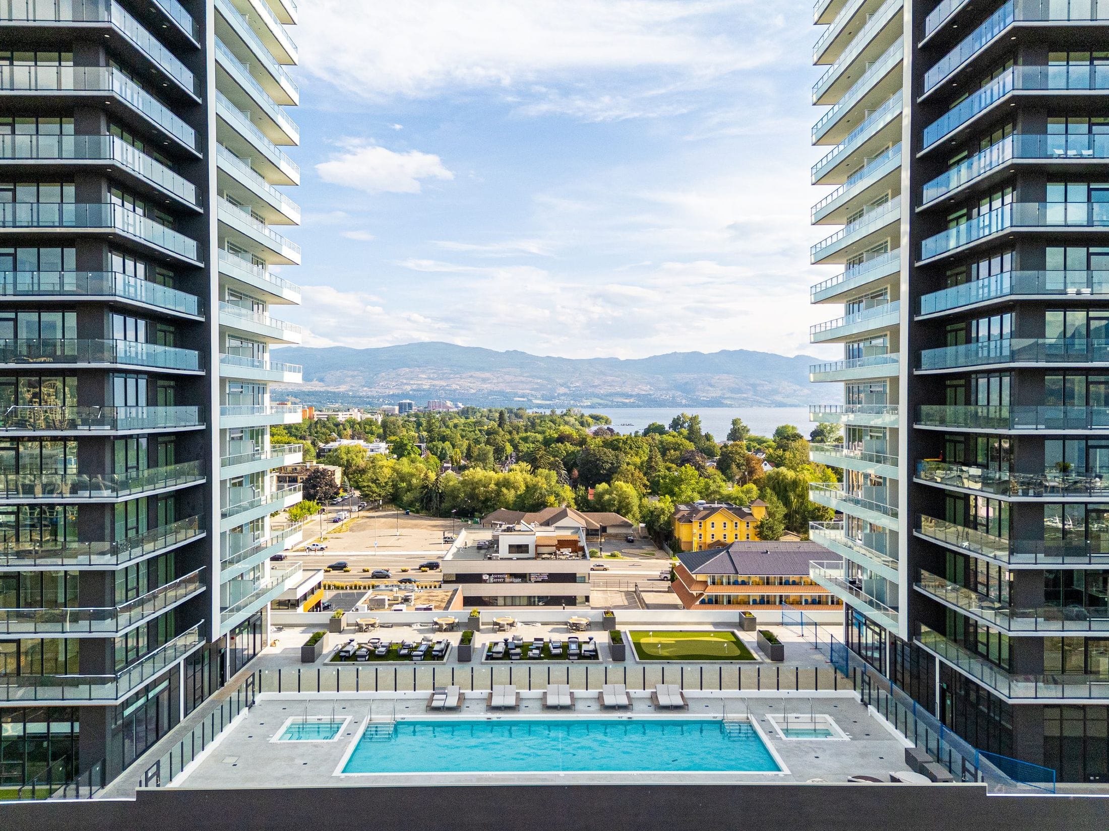 Water Street by the Park Condo for Sale: Unit 1904, Kelowna